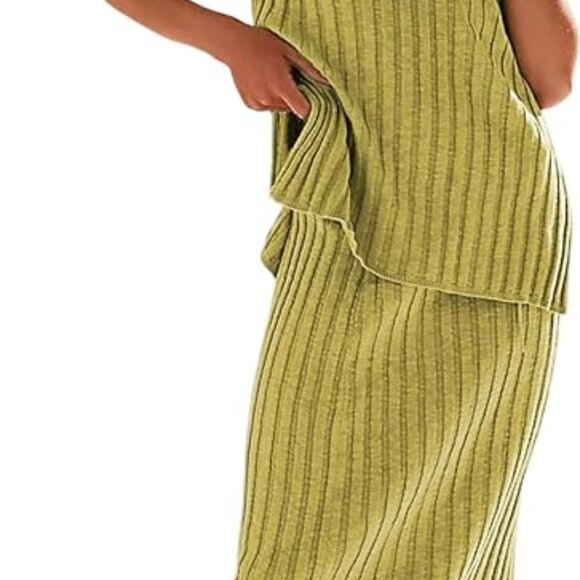 NEW: 2-Piece Skirt Set inc. Midi Skirt and Sleeveless V-Neck Top - Picture 7 of 8